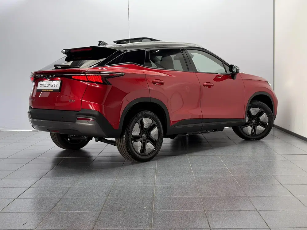 Omoda 5 EV Premium 61 kWh Heel compleet met schuif uit 2026, foto 2