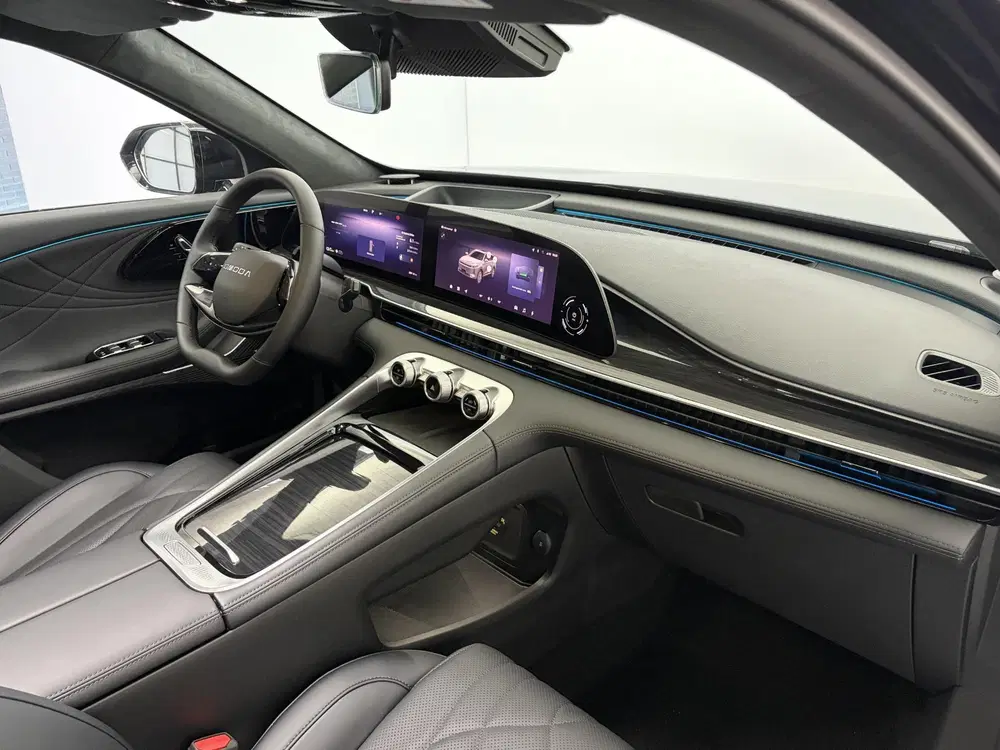 Omoda 9 1.5T-GDi SHS-P Premium 5p uit 2026, foto 15