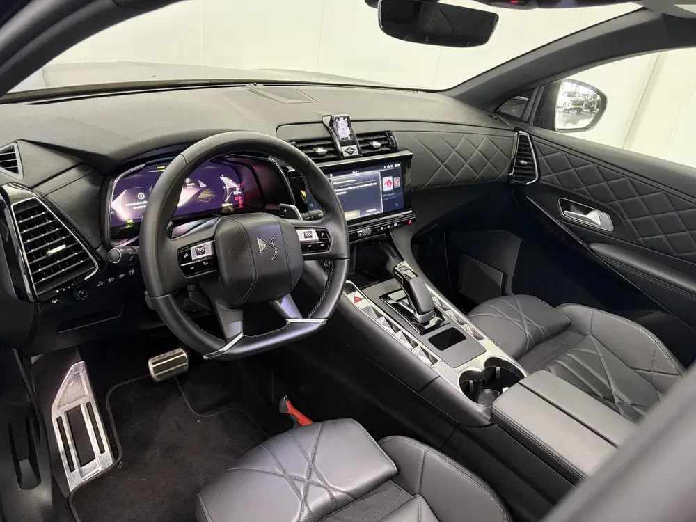 DS Automobiles DS 7 DS 7 1.6 PHEV 300 4x4 Pallas Panoramadak uit 2025, foto 10