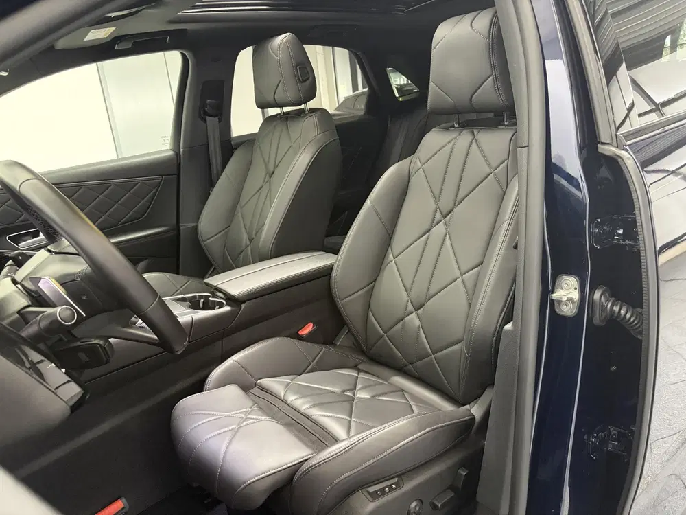 DS Automobiles DS 7 DS 7 1.6 PHEV 300 4x4 Pallas Panoramadak uit 2025, foto 13
