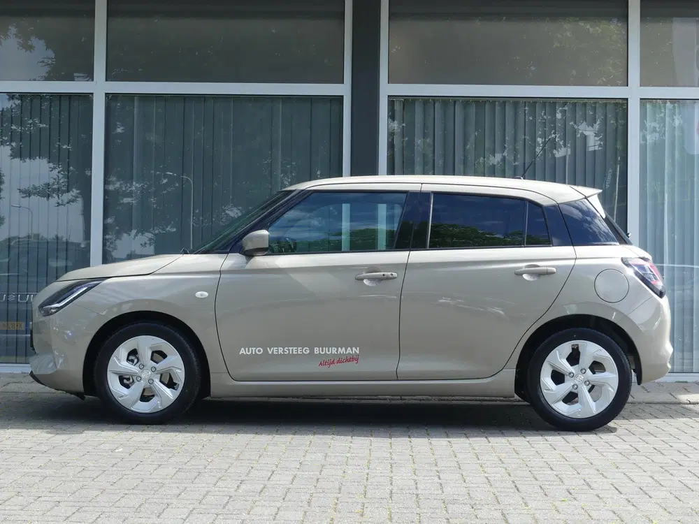 Suzuki Swift 1.2 Select Smart Hybrid Camera uit 2026, foto 13