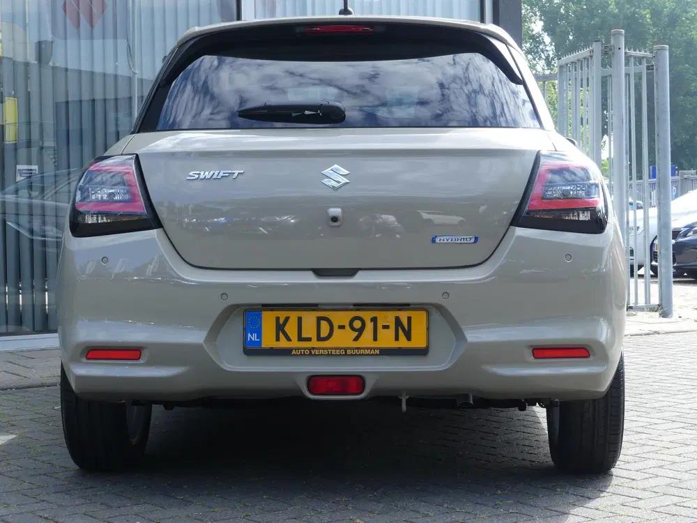 Suzuki Swift 1.2 Select Smart Hybrid Camera uit 2026, foto 8