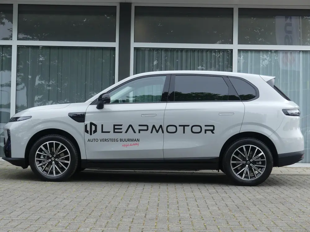 Leapmotor B10 Design ProMax 67.1 kWh 218PK Automaat Navigati uit 2026, foto 14