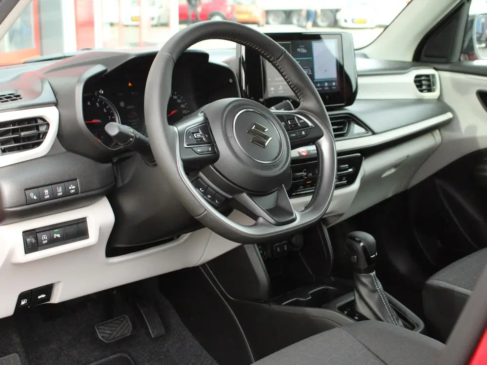 Suzuki Swift 1.2 Select Smart Hybrid CVT Automaat Adapt uit 2026, foto 5