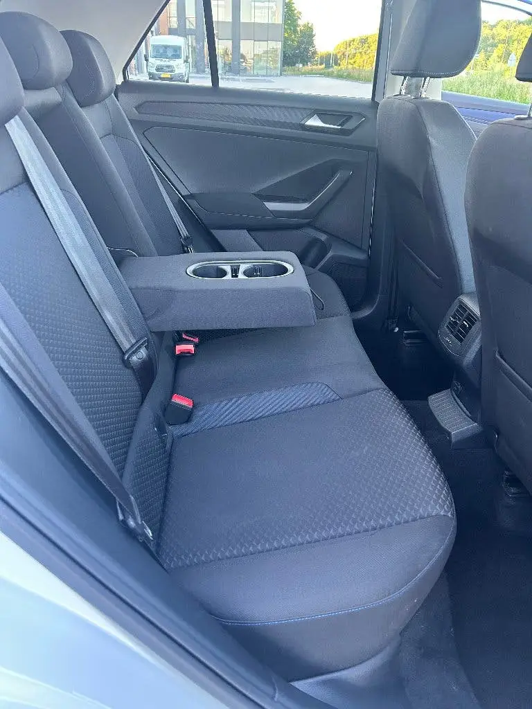 Volkswagen T-Roc 1.0 TSI, United, veel opties, als nieuw. uit 2020, foto 18
