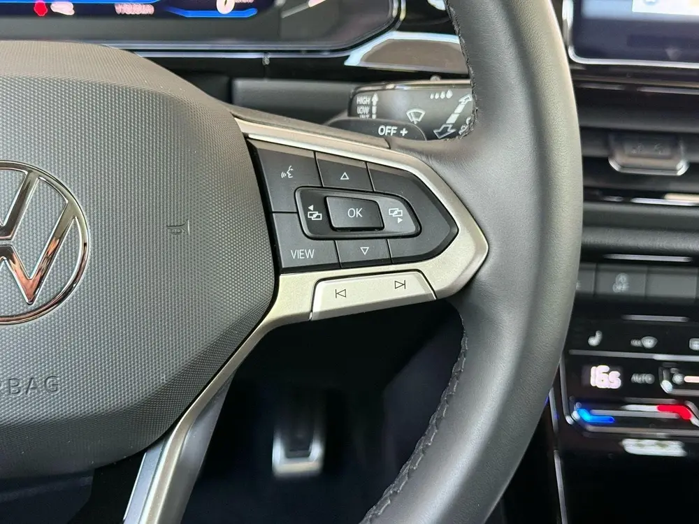 Volkswagen T-Roc 1.5 TSI 2024 R-line Black style Panoramadak uit 2024, foto 13
