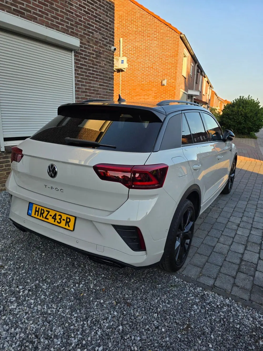 Volkswagen T-Roc 1.5 TSI 2024 R-line Black style Panoramadak uit 2024, foto 17