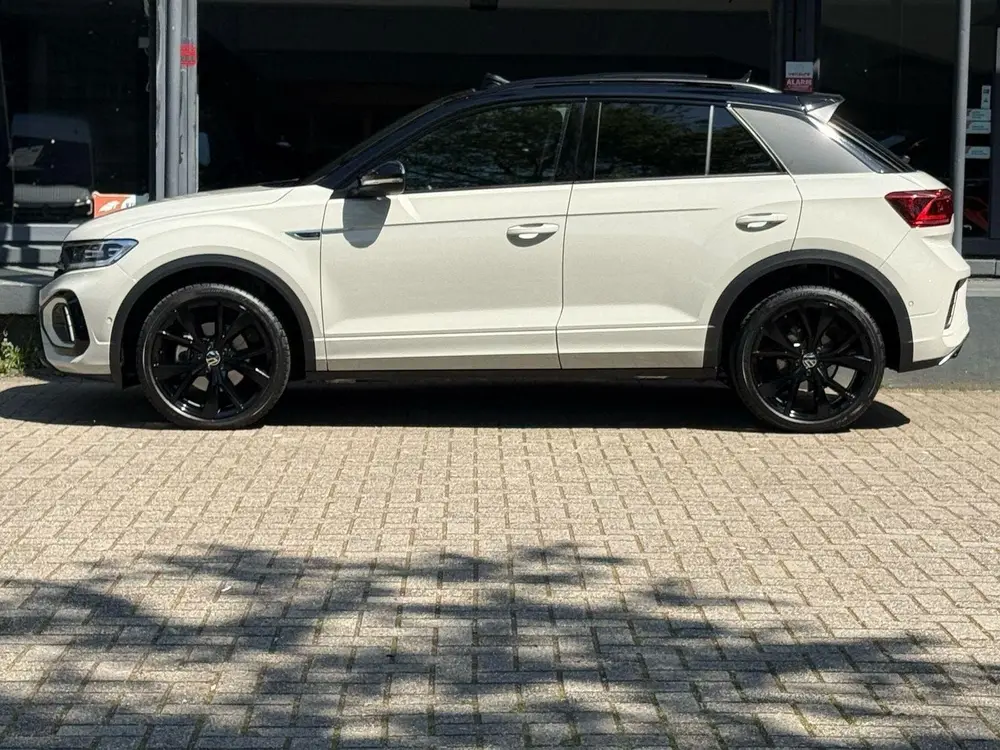 Volkswagen T-Roc 1.5 TSI 2024 R-line Black style Panoramadak uit 2024, foto 5