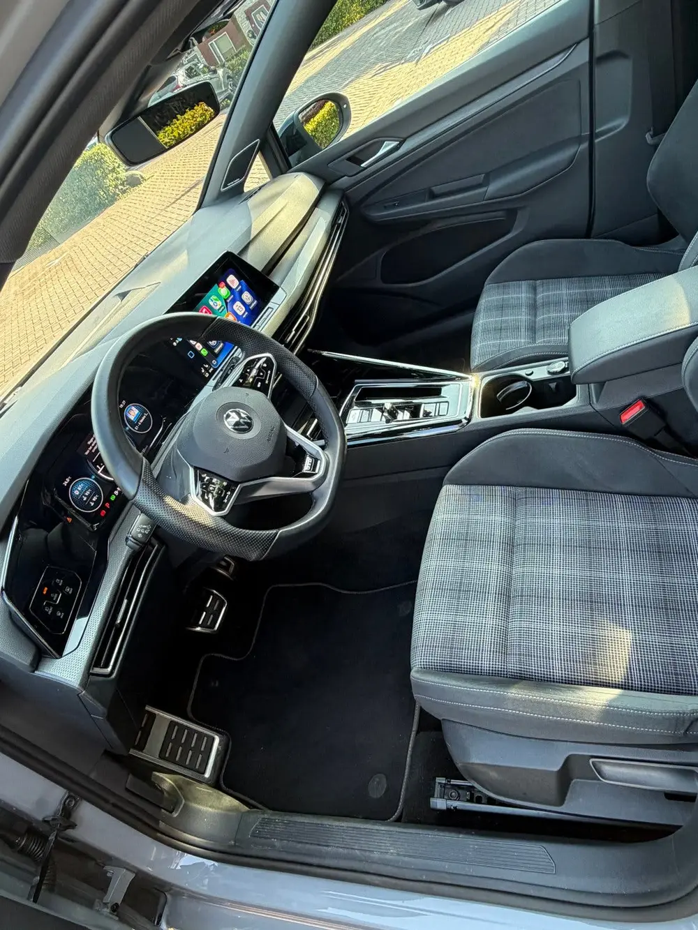 Volkswagen Golf GTD Dealer onderhouden BTW verrekenbaar uit 2023, foto 16