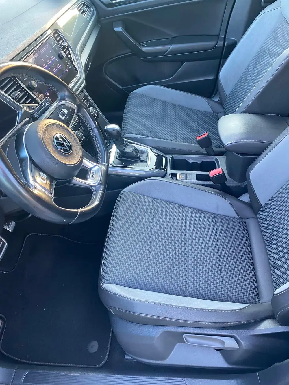 Volkswagen T-Roc 1.5 TSI 150pk 7-DSG 2022 Zwart uit 2022, foto 14
