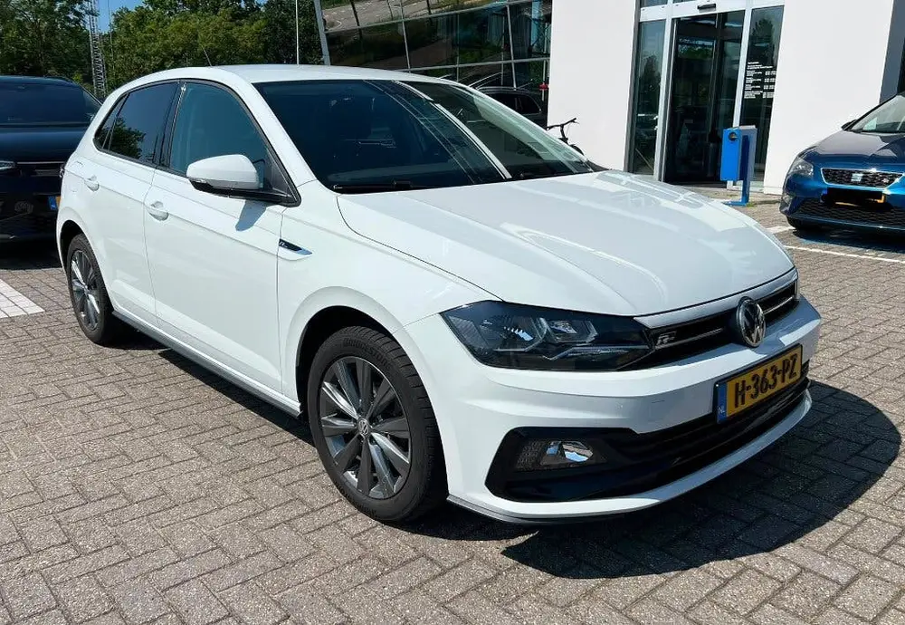 Volkswagen Polo 1.0 TSI 95pk 2020 Wit. Zeer nette auto uit 2020