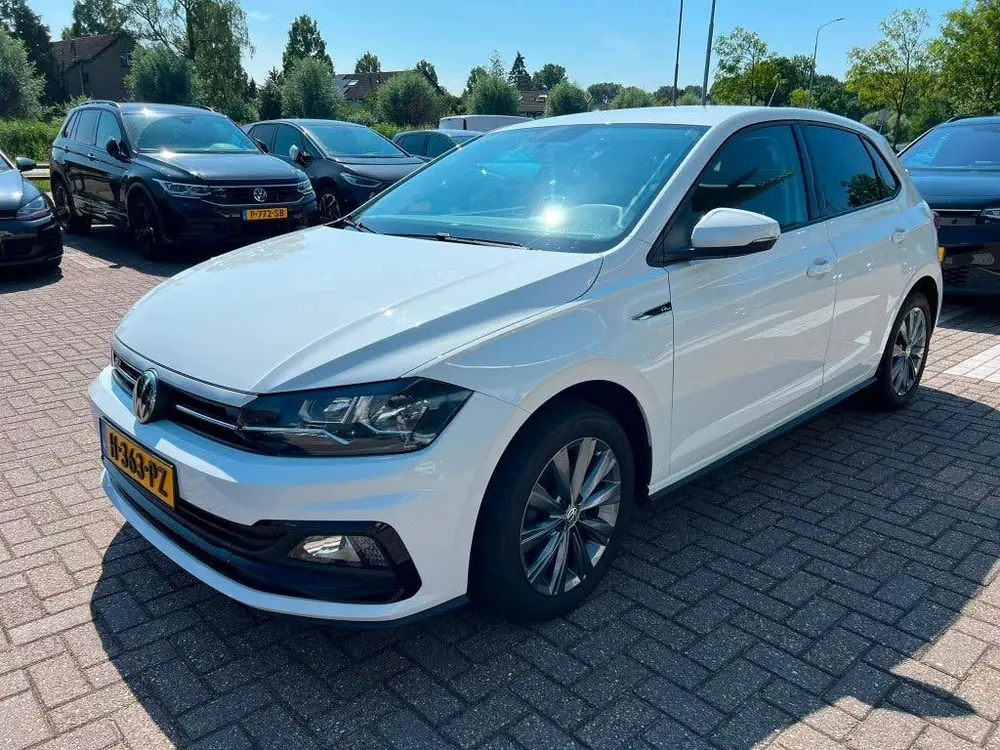 Volkswagen Polo 1.0 TSI 95pk 2020 Wit. Zeer nette auto uit 2020, foto 2