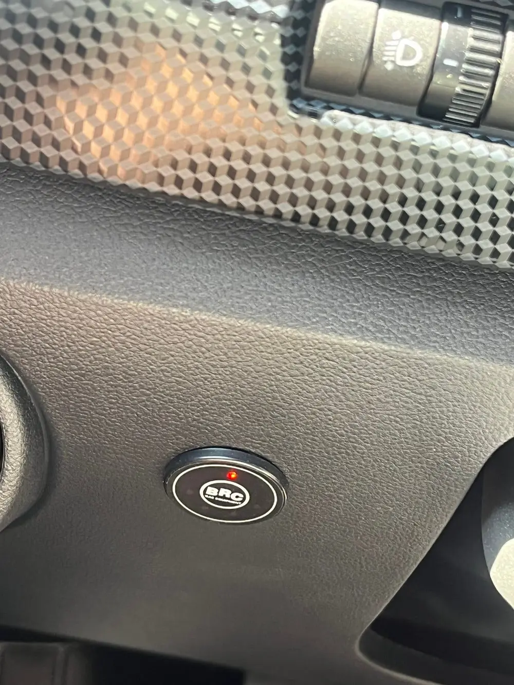 Volkswagen Up! 1.0 MPI 65PK 2022 Zwart LPG G3! Voordelig! uit 2022, foto 10
