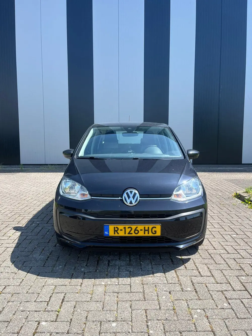 Volkswagen Up! 1.0 MPI 65PK 2022 Zwart LPG G3! Voordelig! uit 2022, foto 2