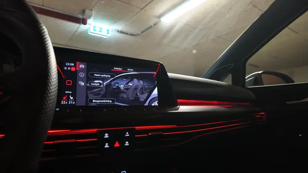 Volkswagen Golf GTI CLUBSPORT 2.0 OPF DELETE uit 2021, foto 19