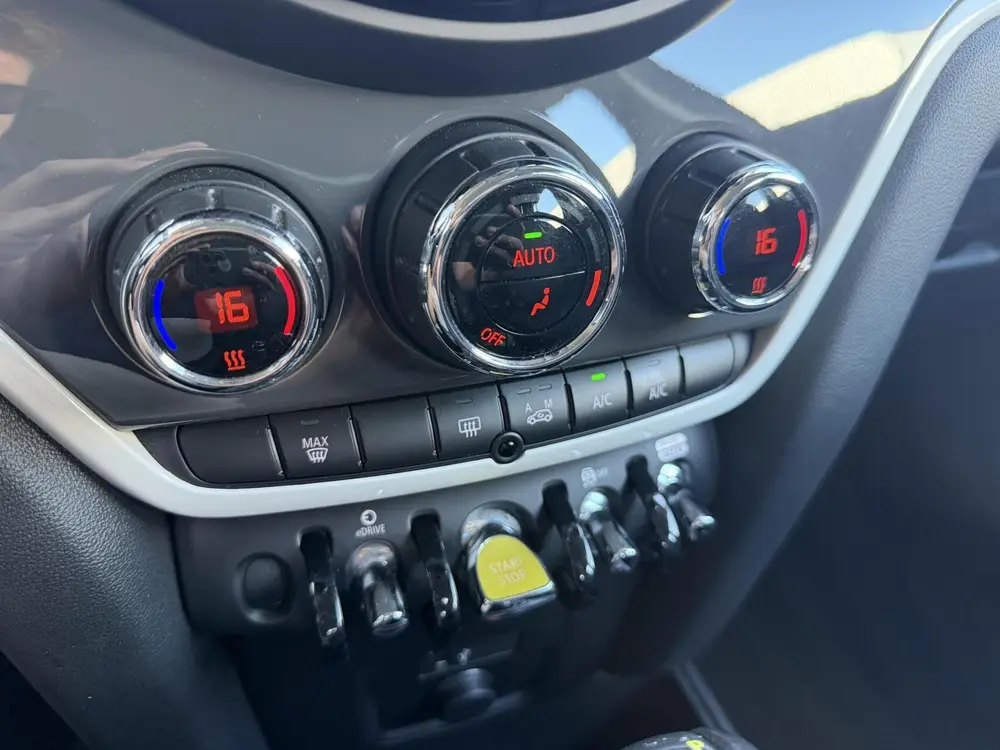 Mini Countryman 1.5 Cooper S E ALL4 uit 2019, foto 19