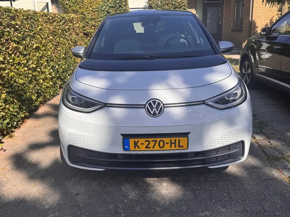 Volkswagen ID.3 58kWh 204pk 2020 Wit -127.735 KM  Soh 91,7% uit 2020