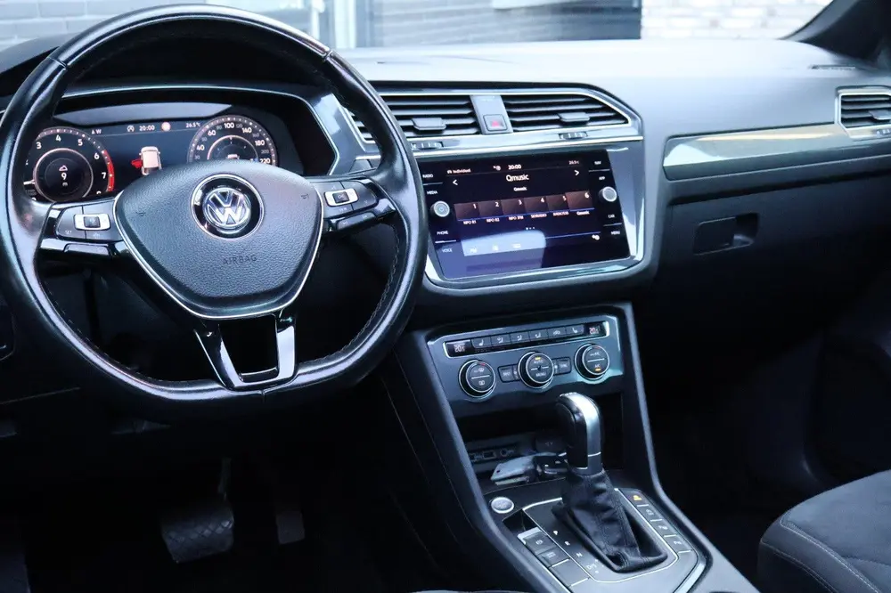 Volkswagen Tiguan 1.5 TSI R-line ACC I Pano I Apple Carplay uit 2019, foto 10