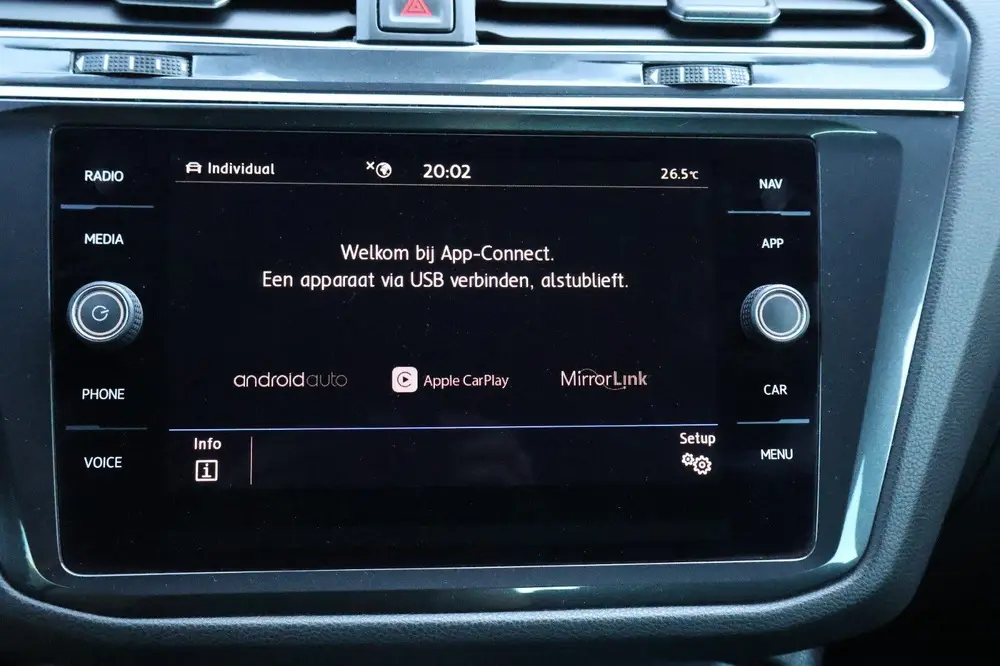 Volkswagen Tiguan 1.5 TSI R-line ACC I Pano I Apple Carplay uit 2019, foto 18