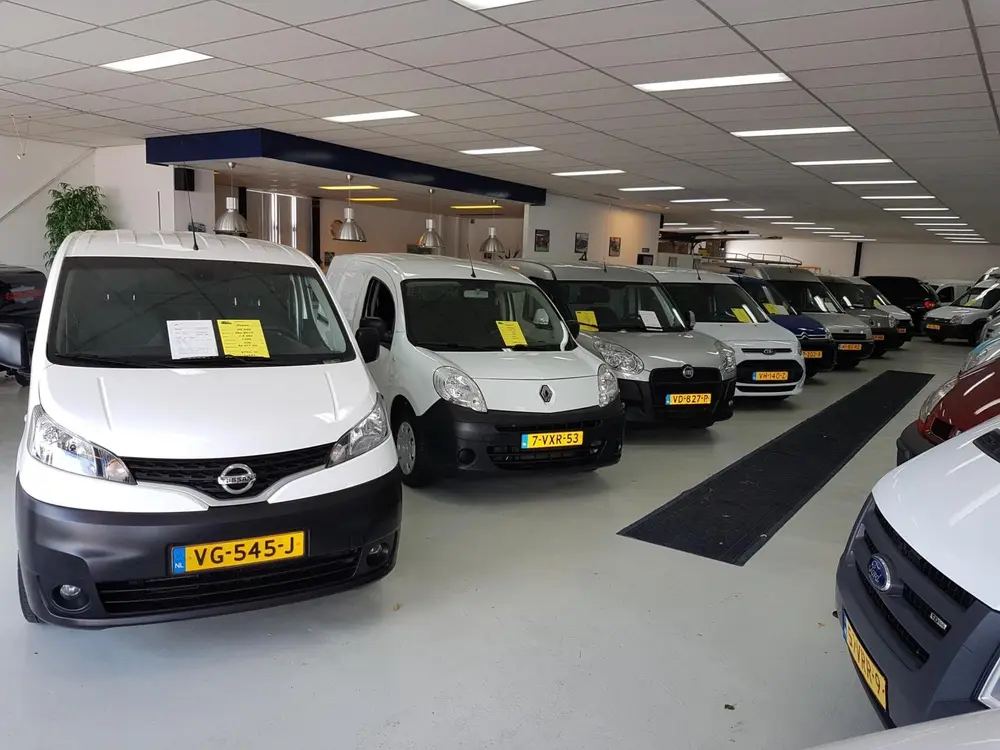 Volkswagen Transporter 2.0 TDI L2H1 Airco Cruise Navi uit 2019, foto 18