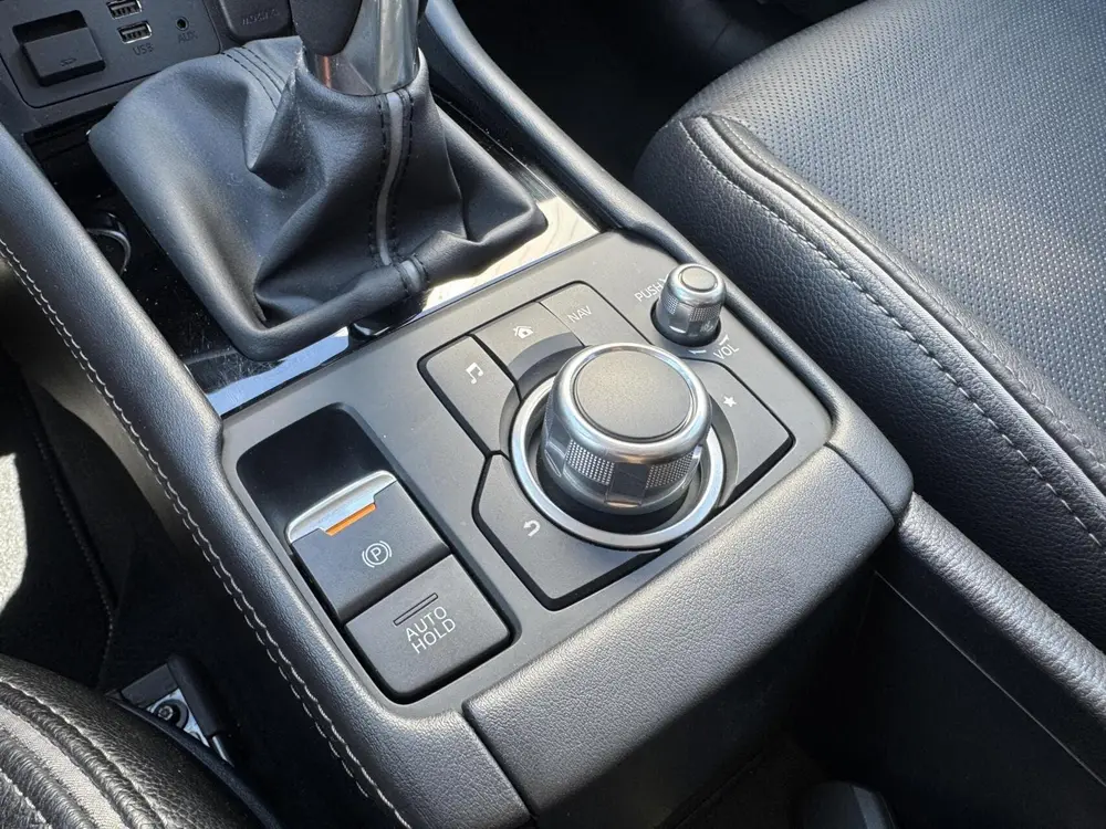 Mazda CX-3 2.0 SkyActiv-G 120 GT-M uit 2019, foto 10
