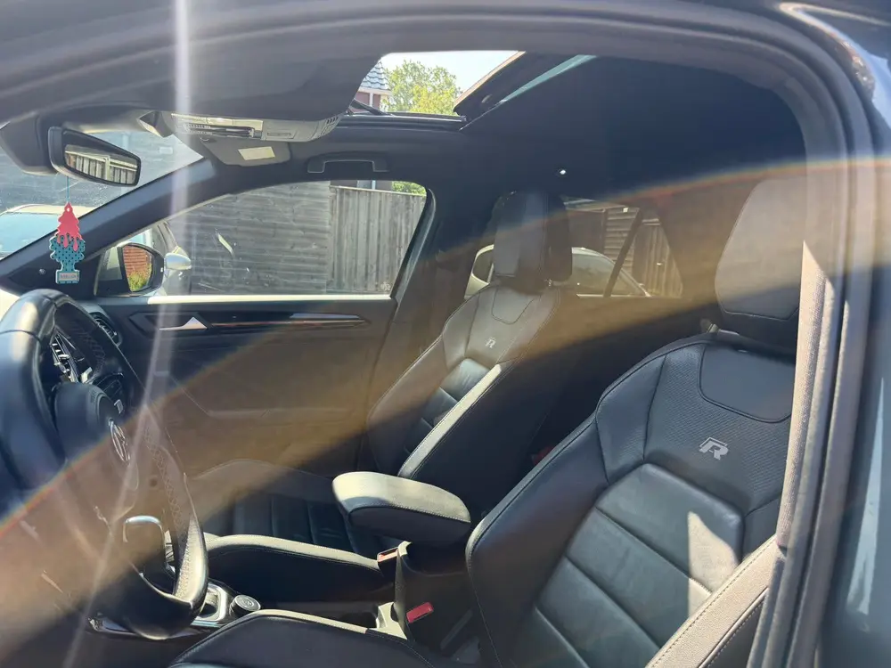 Volkswagen T-Roc R 2.0 TSI 4 Motion / Akra/ Pano/Leder uit 2020, foto 8