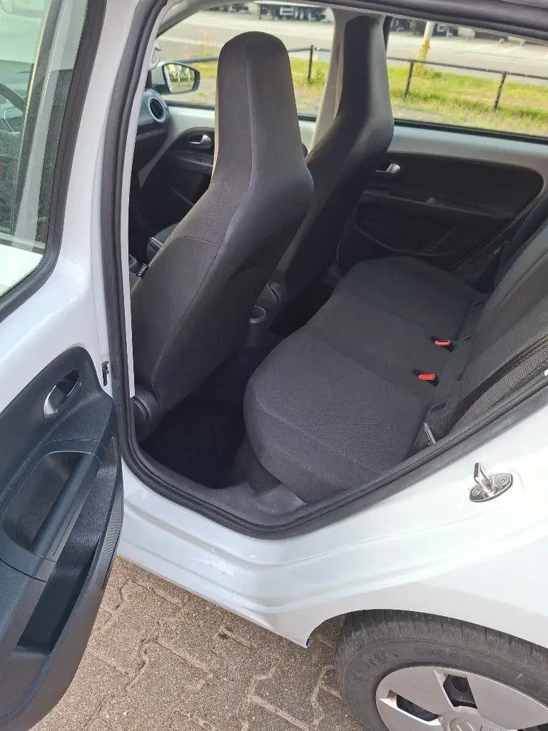 Volkswagen Up! 5D 2022 Cam|Cruise|Stoelverw|Airco|Lane|DAB uit 2022, foto 15