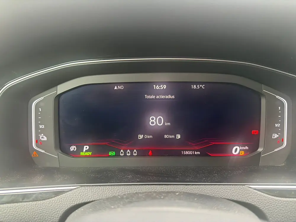 Volkswagen Passat Variant Passat 1.4 TSI Phev 218pk 6-DSG 2021 Zwart uit 2021, foto 9