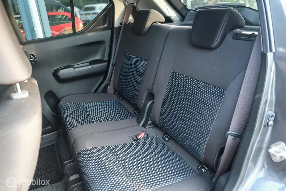 Suzuki Ignis 1.2 Smart Hybrid Style uit 2020, foto 6