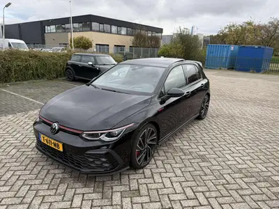 Volkswagen Golf 2.0 TSI 245pk 7-DSG 2021 Zwart uit 2021