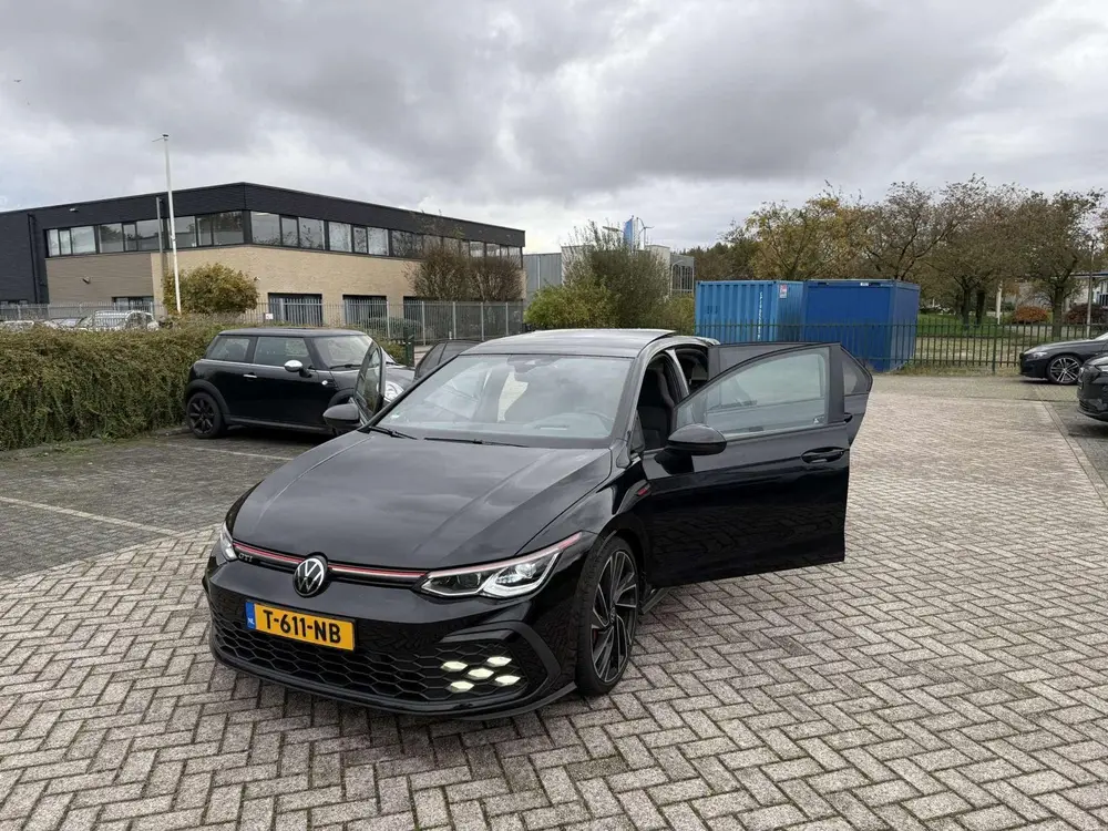 Volkswagen Golf 2.0 TSI 245pk 7-DSG 2021 Zwart uit 2021, foto 7