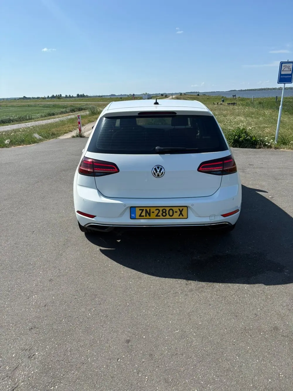 Volkswagen Golf VII Golf 1.0 TSI Business Edition 115pk 5D 2019 Wit uit 2019, foto 5