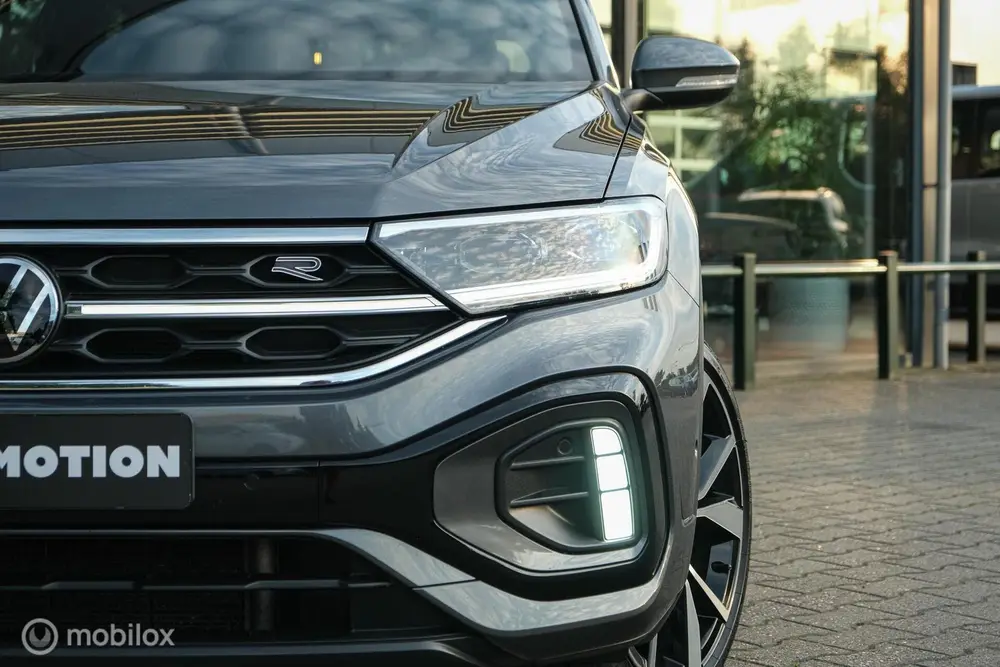 Volkswagen T-Roc 1.5 TSI R-Line | Pano | IQLed | 19 Inch | A uit 2022, foto 13