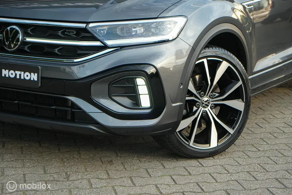 Volkswagen T-Roc 1.5 TSI R-Line | Pano | IQLed | 19 Inch | A uit 2022, foto 20