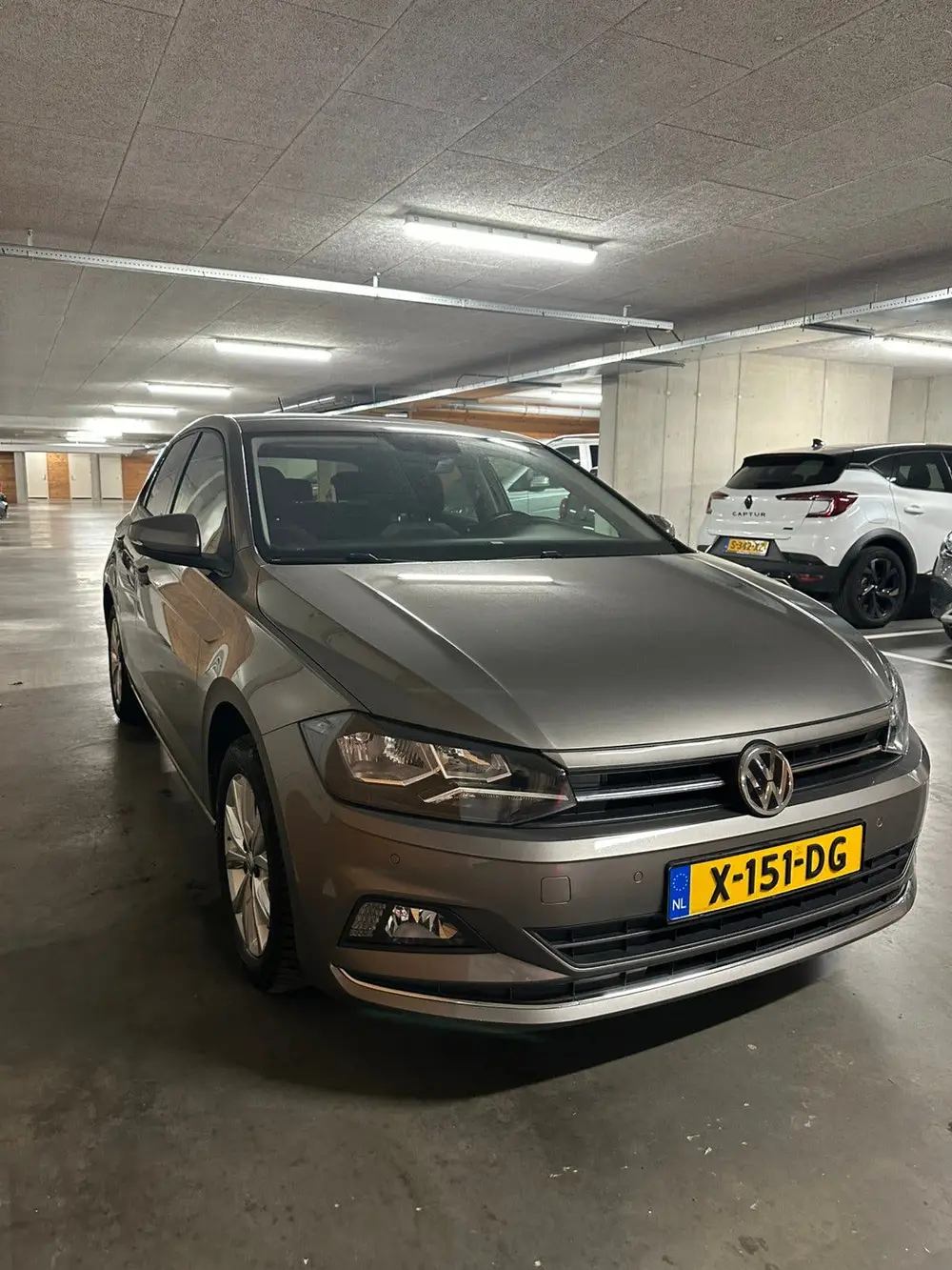 Volkswagen Polo 1.0 TSI 115pk 7-DSG 2020 Grijs uit 2020, foto 2