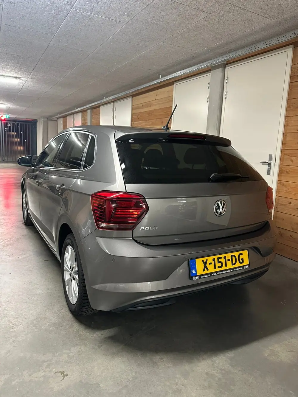 Volkswagen Polo 1.0 TSI 115pk 7-DSG 2020 Grijs uit 2020, foto 5