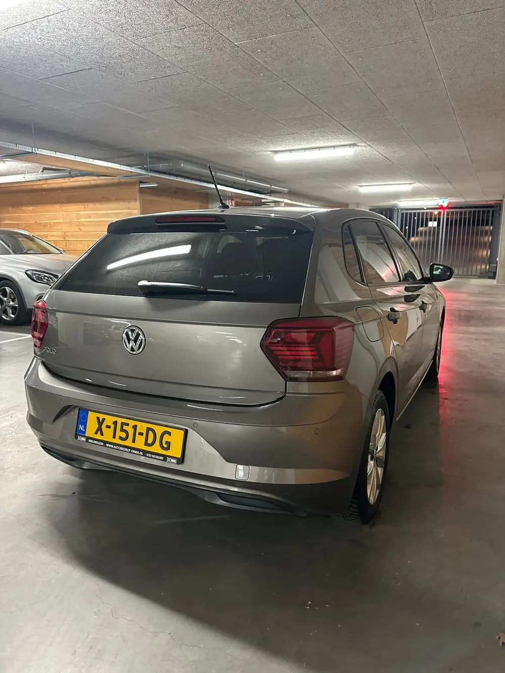 Volkswagen Polo 1.0 TSI 115pk 7-DSG 2020 Grijs uit 2020, foto 6