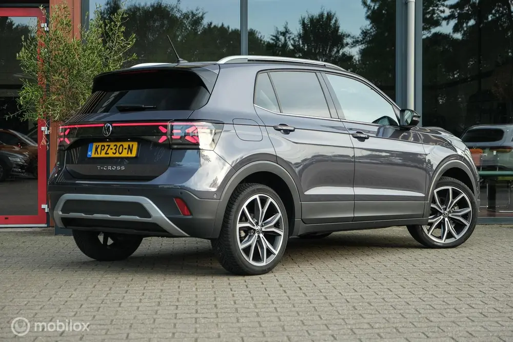Volkswagen T-Cross 1.0 TSI Style | ACC | IQ-led | DAB | Sfee uit 2024, foto 5