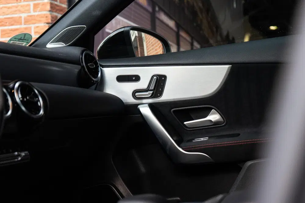 Mercedes-Benz A-Klasse Mercedes A-klasse 250 e AMG Pano uit 2020, foto 12