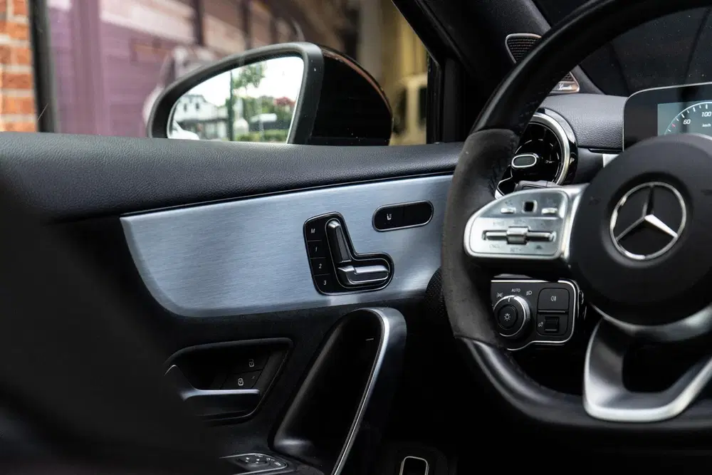 Mercedes-Benz A-Klasse Mercedes A-klasse 250 e AMG Pano uit 2020, foto 14
