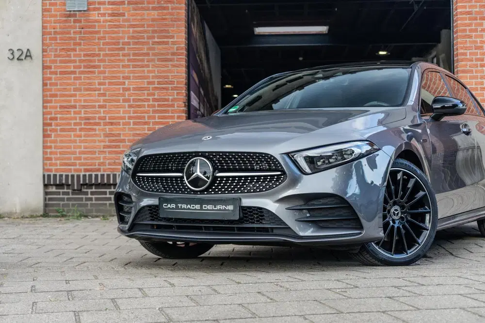 Mercedes-Benz A-Klasse Mercedes A-klasse 250 e AMG Pano uit 2020, foto 6