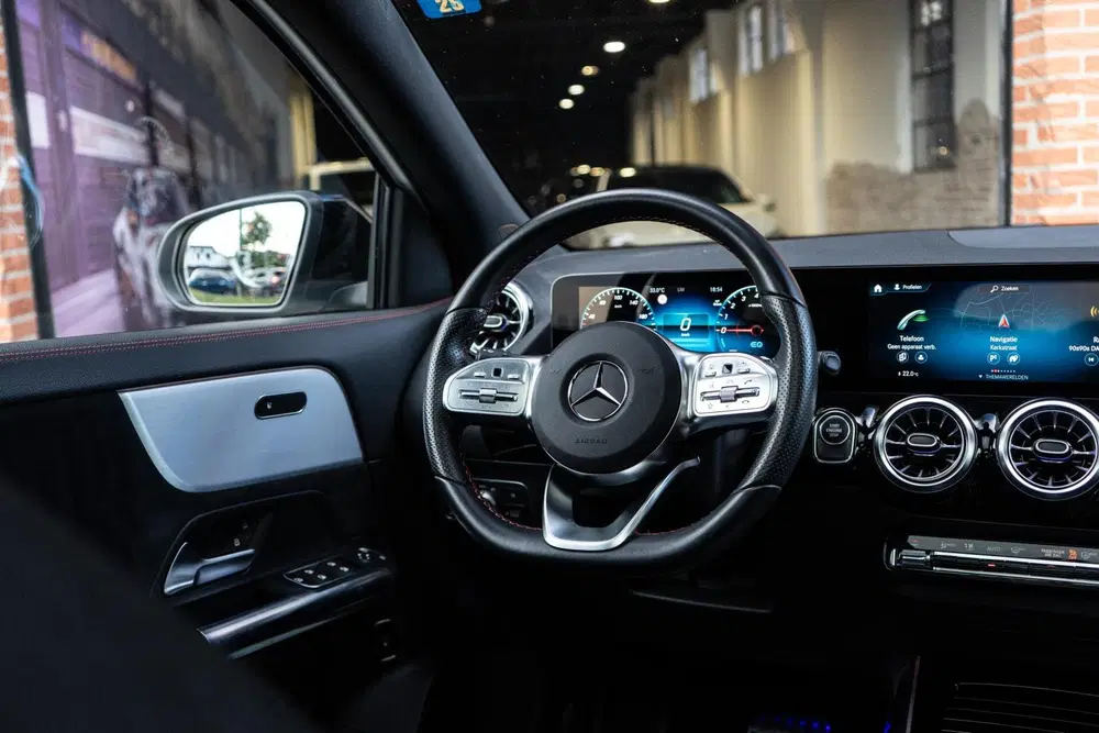 Mercedes-Benz GLA Mercedes GLA-klasse 250 e AMG Line Pano uit 2022, foto 11