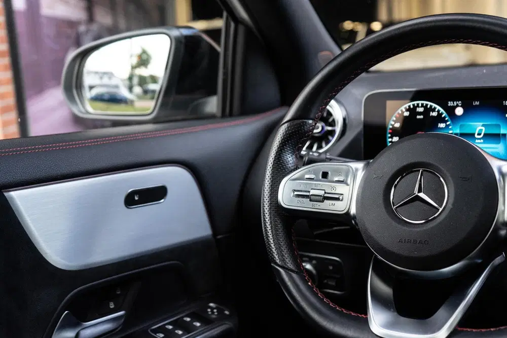 Mercedes-Benz GLA Mercedes GLA-klasse 250 e AMG Line Pano uit 2022, foto 14