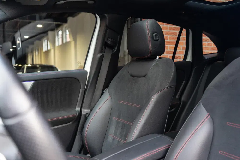 Mercedes-Benz GLA Mercedes GLA-klasse 250 e AMG Line Pano uit 2022, foto 9