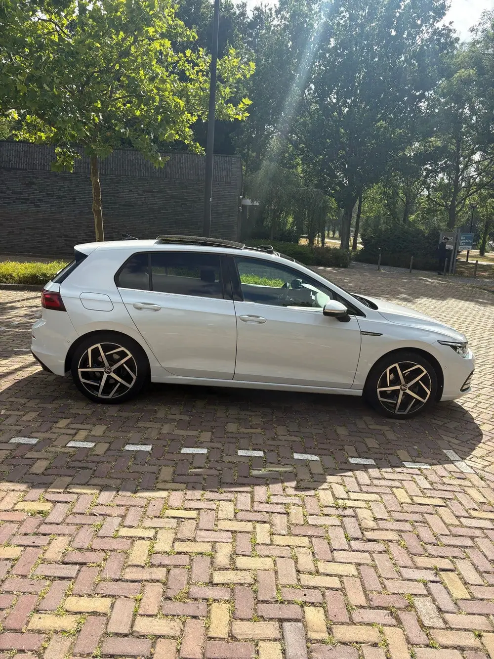 Volkswagen Golf 1.5 Etsi 150pk 7-DSG 2020 Wit uit 2020, foto 18