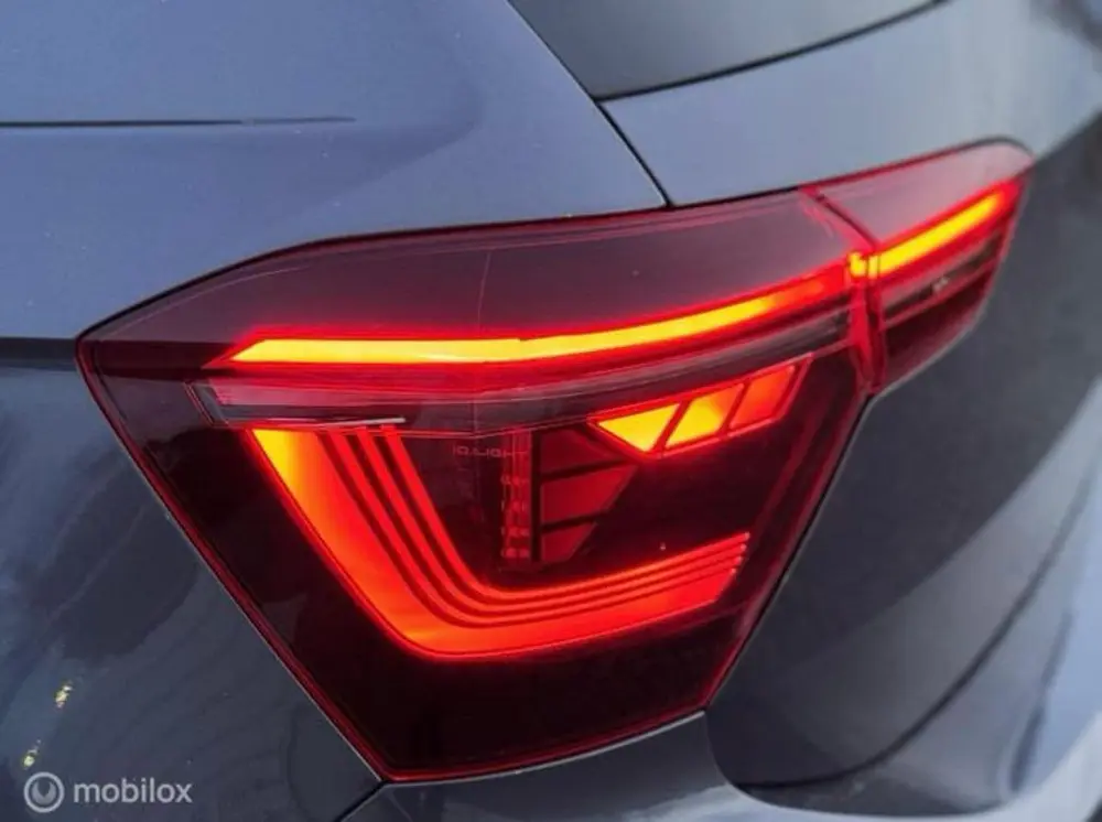 Volkswagen Polo 2.0 TSI GTI IQ-light|Ledbar|CarPlay|Laneassi uit 2022, foto 5