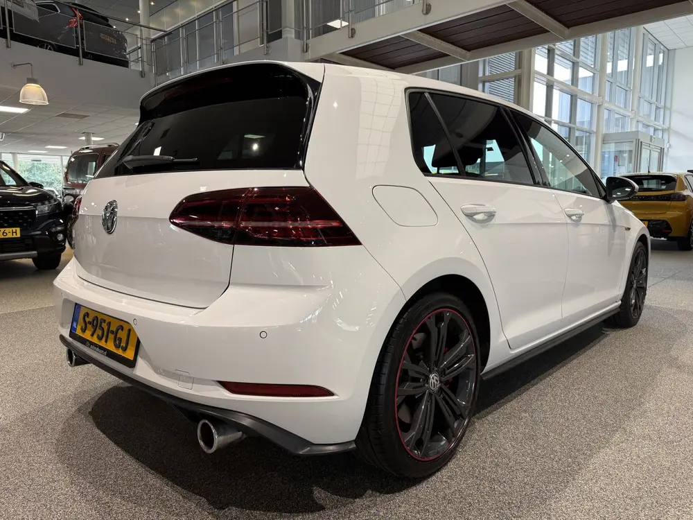 Volkswagen Golf 2.0 TSI GTI Performance, Virtual Dealer onde uit 2019, foto 6