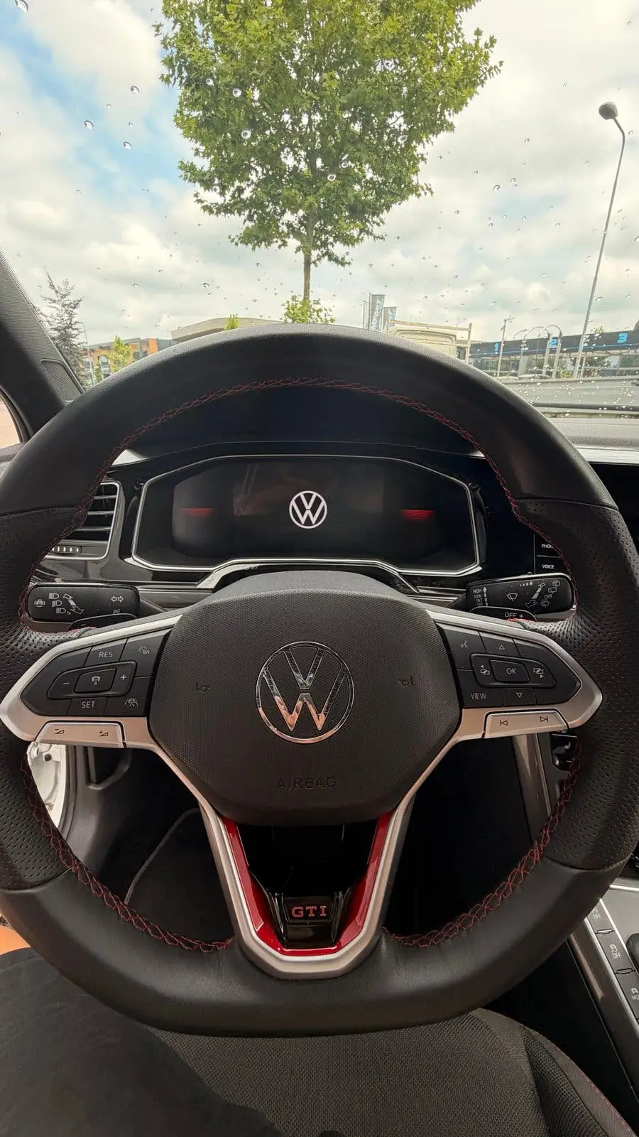 Volkswagen Polo 2.0 TSI 207pk Dsg-7 2024 Wit uit 2024, foto 13