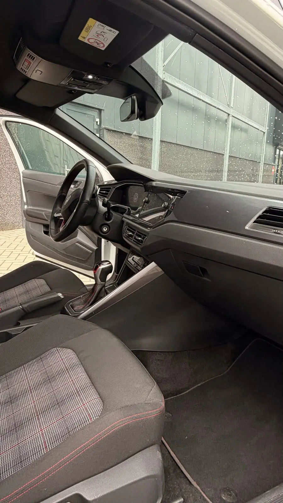 Volkswagen Polo 2.0 TSI 207pk Dsg-7 2024 Wit uit 2024, foto 14