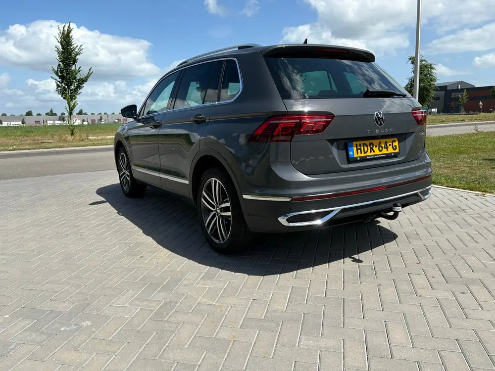 Volkswagen Tiguan 1.4 TSI Ehybrid 150pk DSG 2021 Grijs uit 2021, foto 6